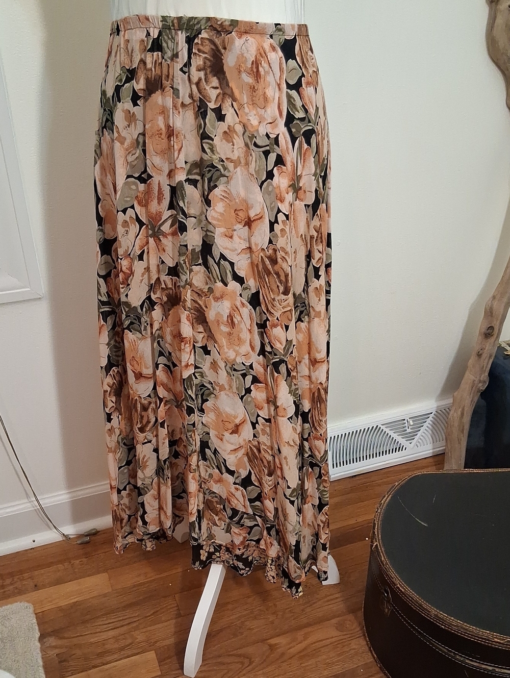 Floral Reversible Tiered Maxi Skirt in Peach and Black